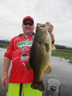 El Salto bass fishing in Mexico