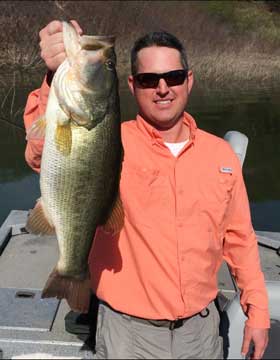 Jackson Bean lands this 9 lbs Comedero beauty!