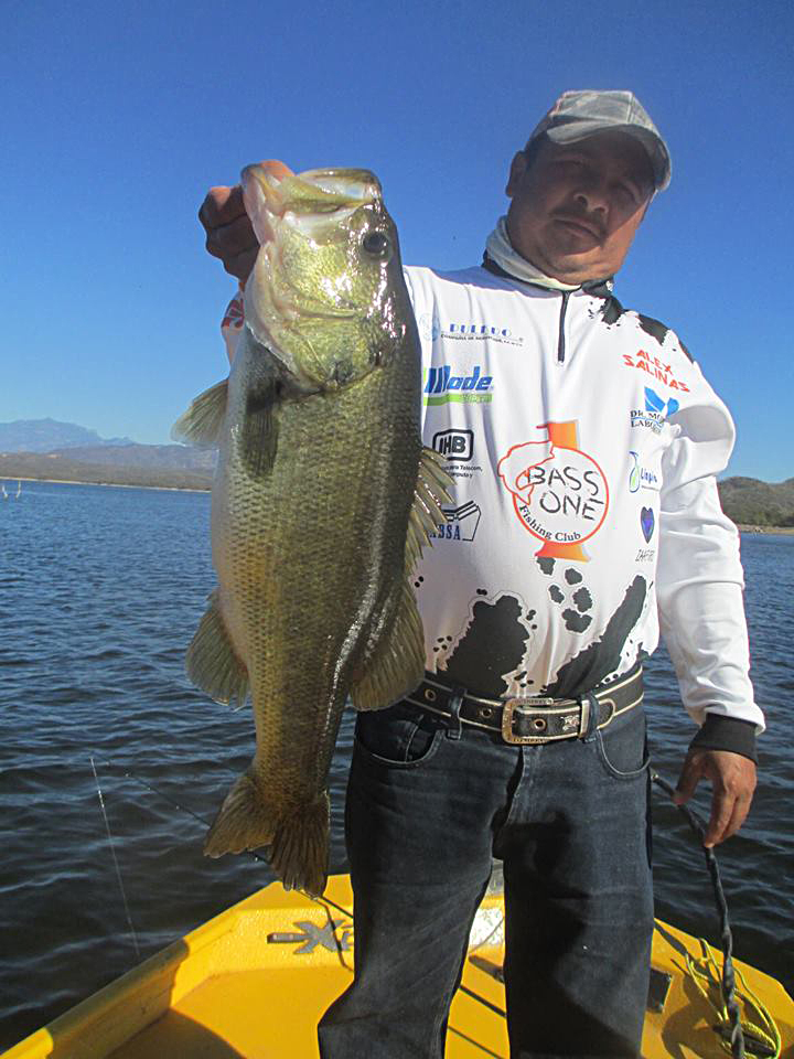 Ric Younkin bass fishing in Mexico