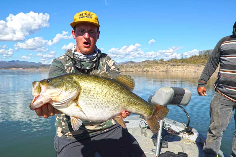 Googan Squad and the Comedero Big Bass Explosion - Ron's Fishing Blog