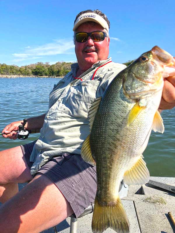 Melvin Farley fishing for bass on Picachos in Mexico